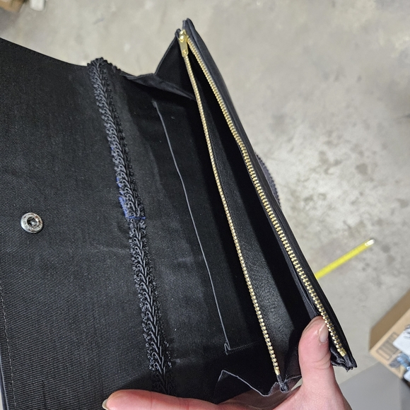 Y2K 90's Vintage Satin Embroidered Purse - Picture 6 of 6